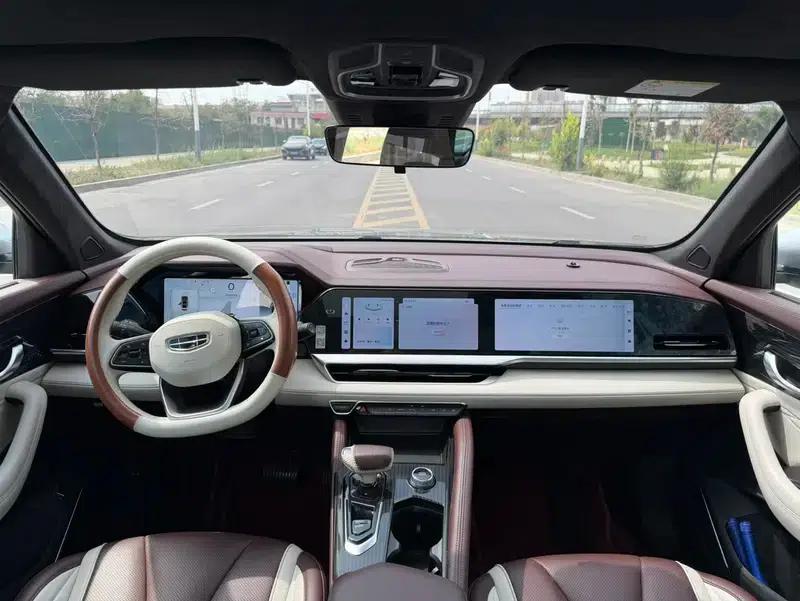 Geely Xingyue L 2021 2.0TD DCT EVO 2WD Premium Edition — миниатюра 8
