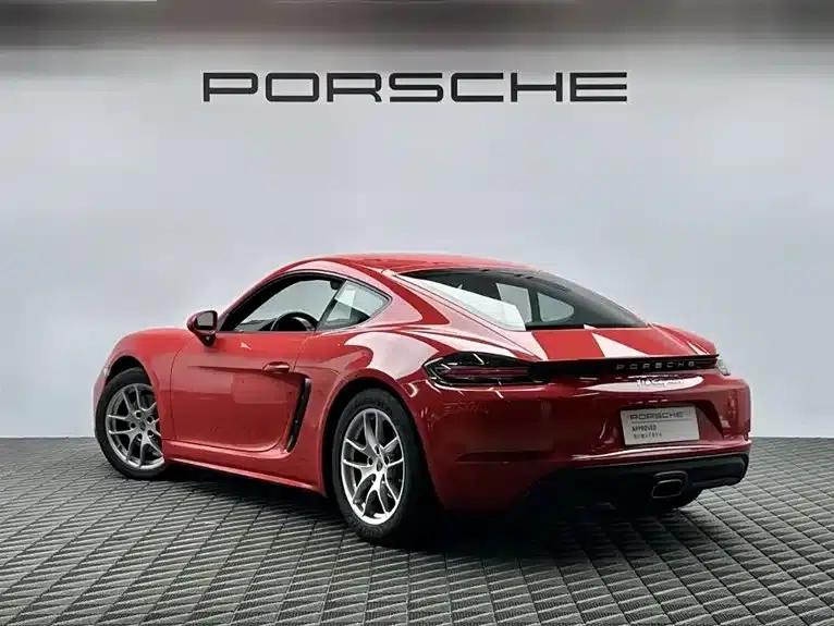 Porsche 718 Cayman 2020 2.0T — миниатюра 6
