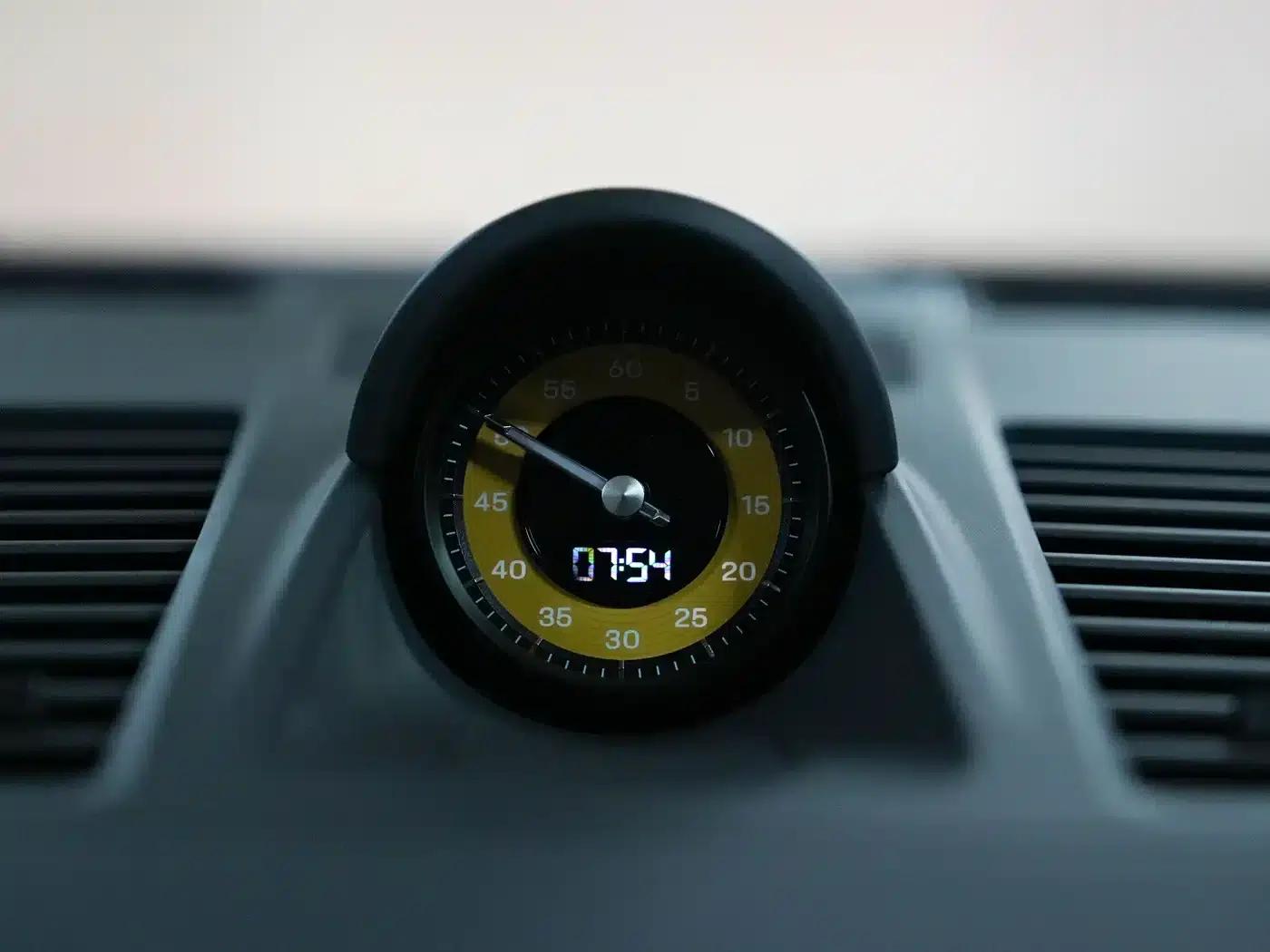 2023 Porsche 911 Carrera 3.0T — миниатюра 16