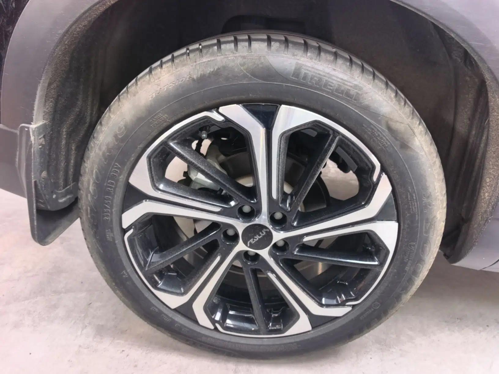 Dongfeng Aeolus Huge 2022 Mach Dual-Motor 1.5T MHD Dare-to-Dream Edition — миниатюра 16