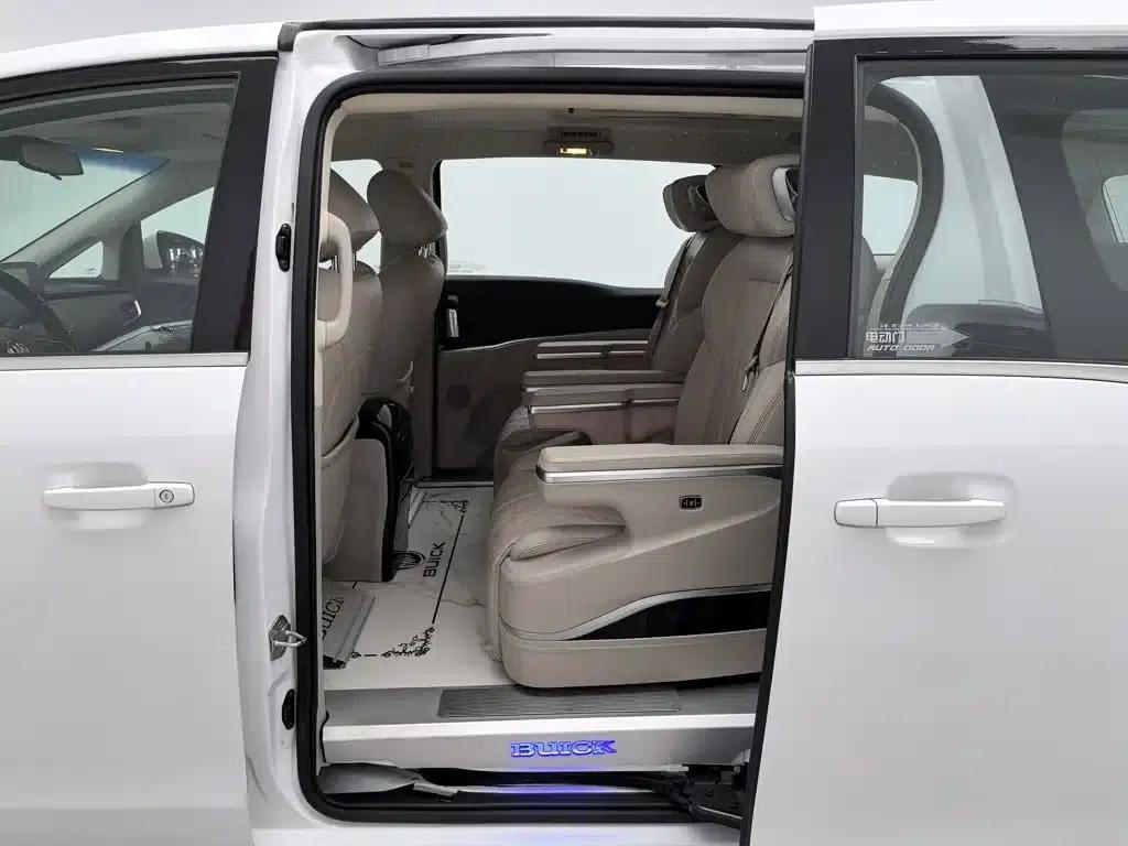 Buick GL8 2022 Land Business Class 652T Comfort — миниатюра 15