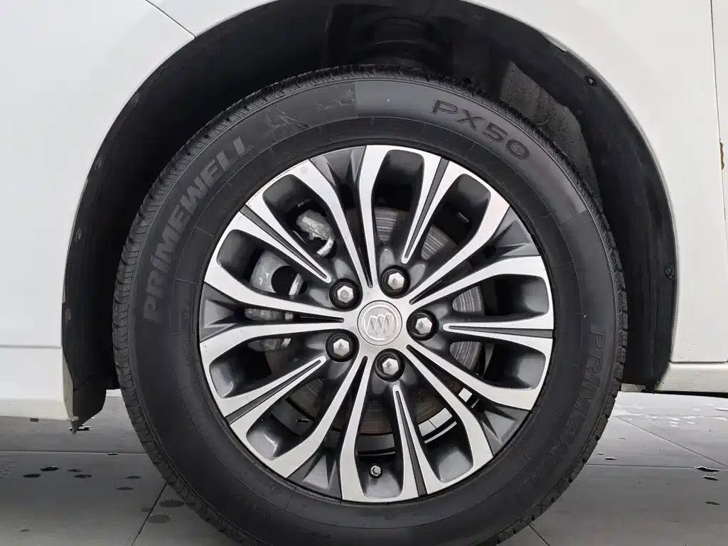 Buick GL8 2022 Land Business Class 652T Comfort — миниатюра 17