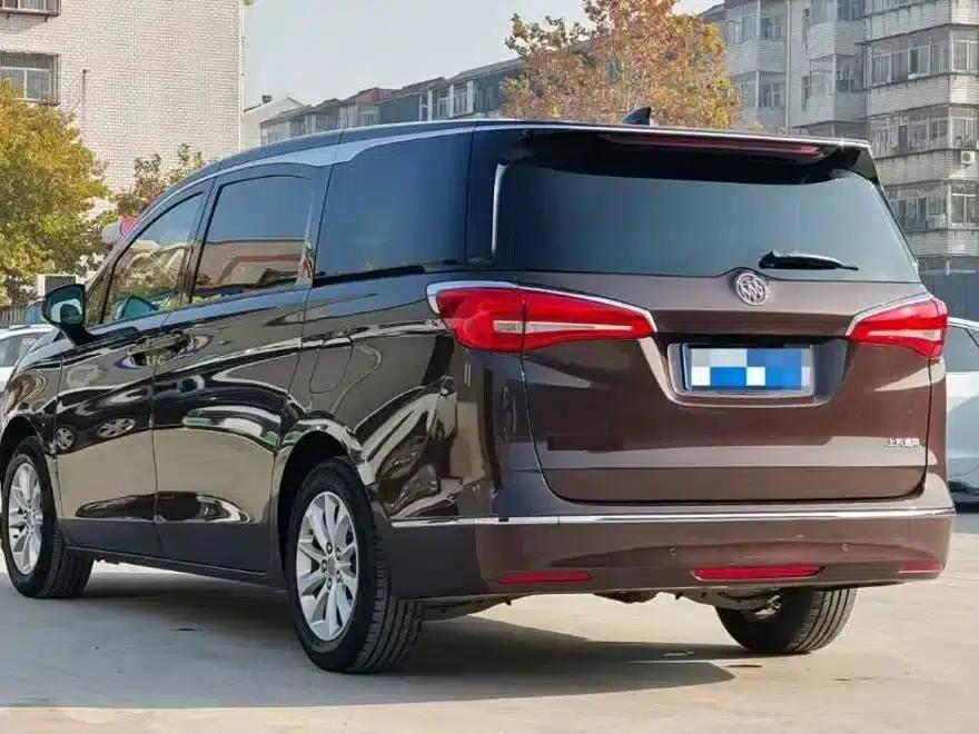 Buick GL8 2017 ES 28T Comfort Model (National V Emission Standard) — миниатюра 4