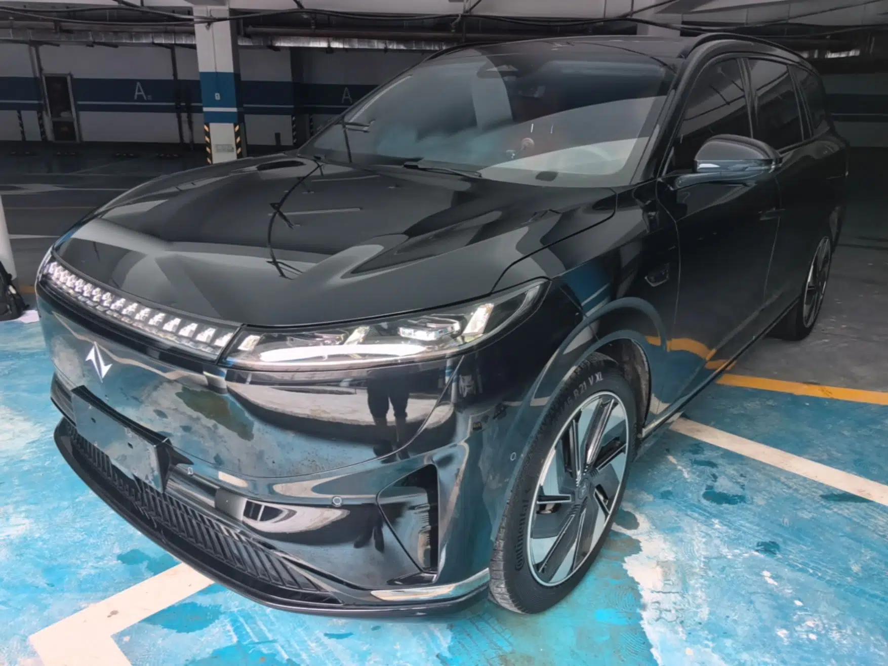 Dongfeng eπ eπ008 2025 210Ultra LikeYi Edition 6-Seater — миниатюра 1