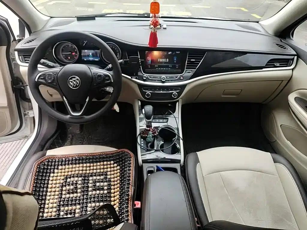 Buick Verano 2017 Sedan 15S Automatic Leading Edition — миниатюра 13
