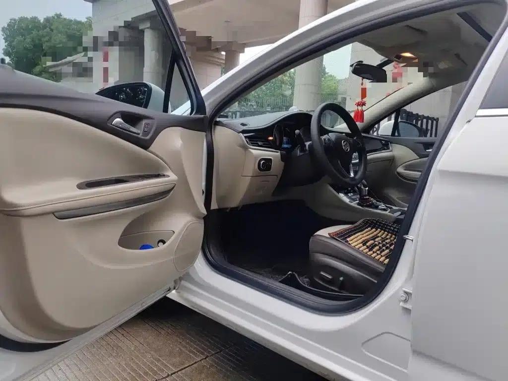 Buick Verano 2017 Sedan 15S Automatic Leading Edition — миниатюра 14