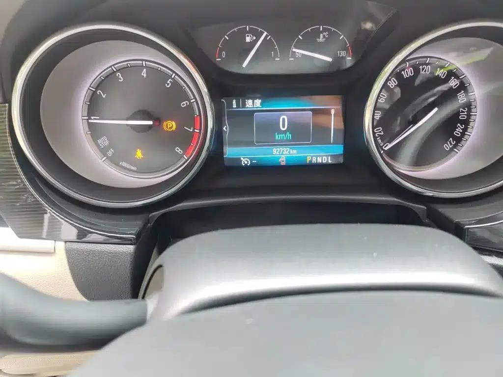 Buick Verano 2017 Sedan 15S Automatic Leading Edition — миниатюра 5
