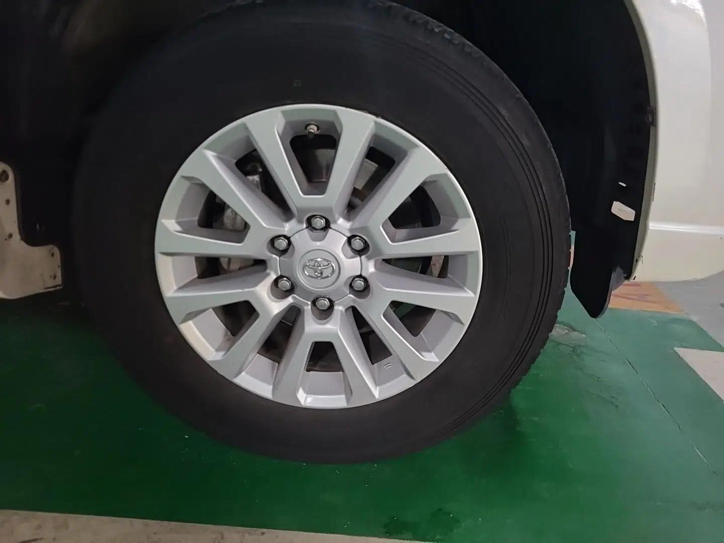Toyota Prado Toyota Prado — миниатюра 8