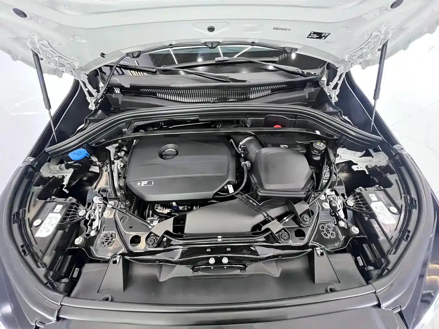 2023 BMW X1 sDrive20Li X Design Package — миниатюра 21
