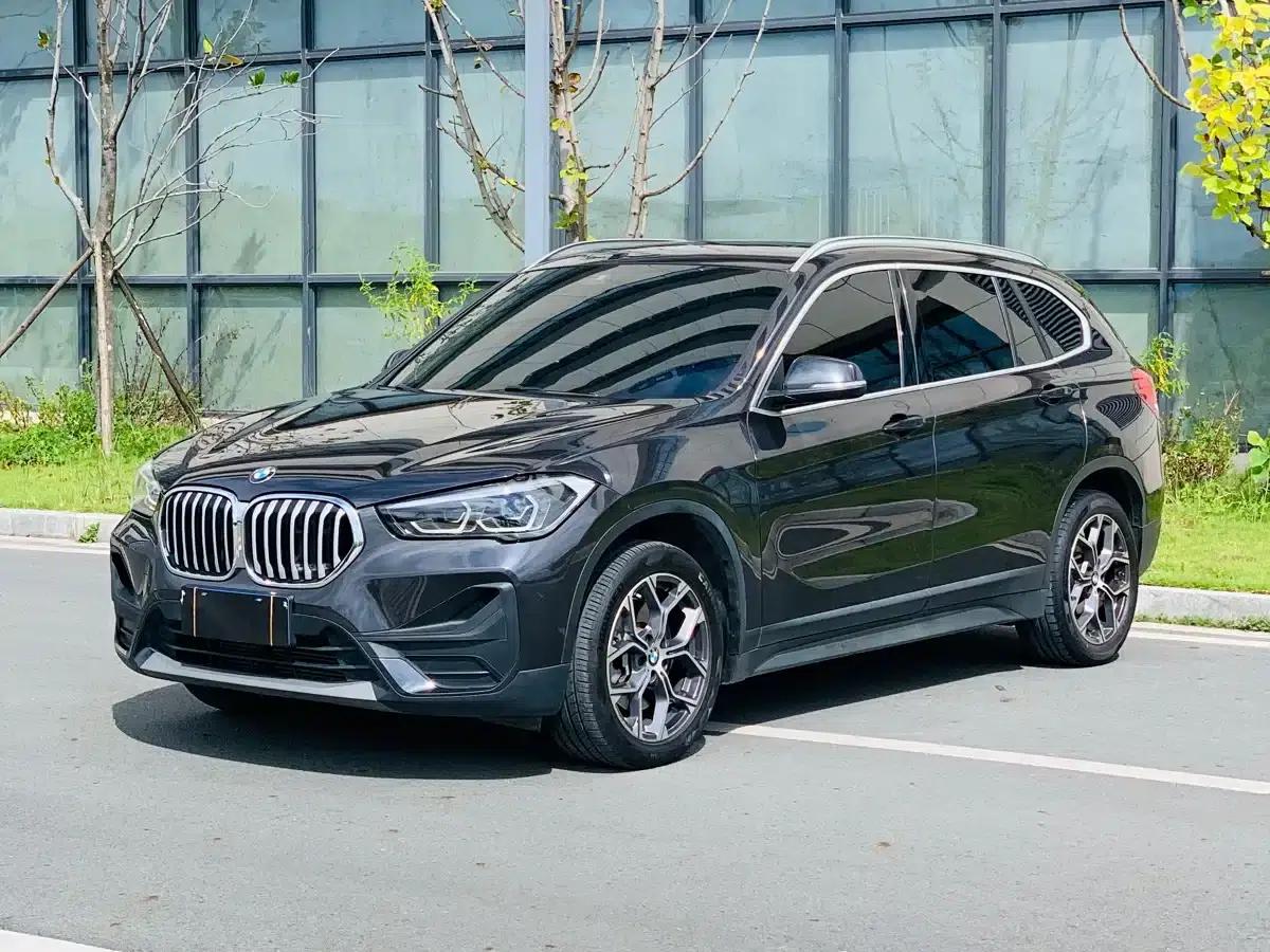 BMW X1 2021 sDrive25Li Leading Edition — миниатюра 1