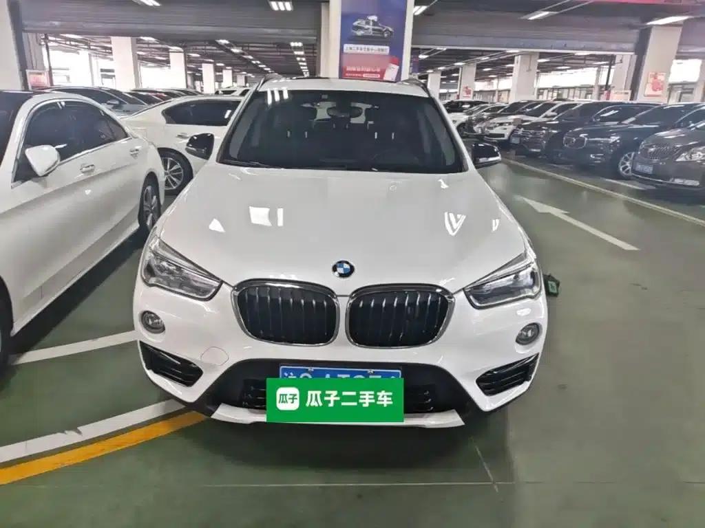 BMW X1 2016 xDrive20Li Luxury — миниатюра 3