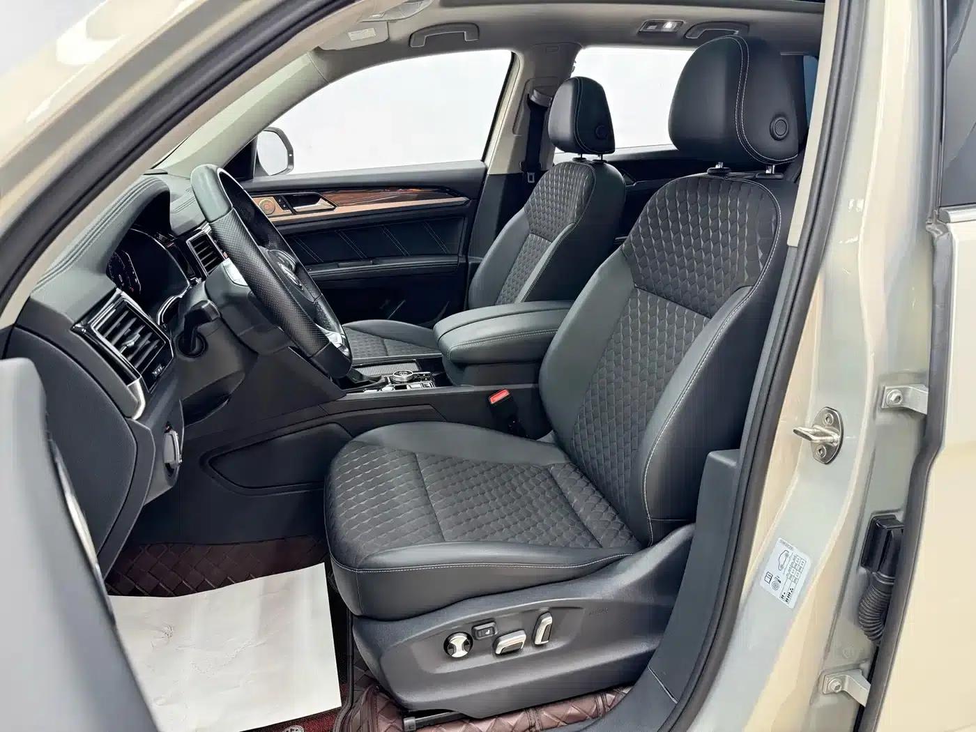 2020 Teramont X Facelift 380TSI 4WD Luxury Edition — миниатюра 4