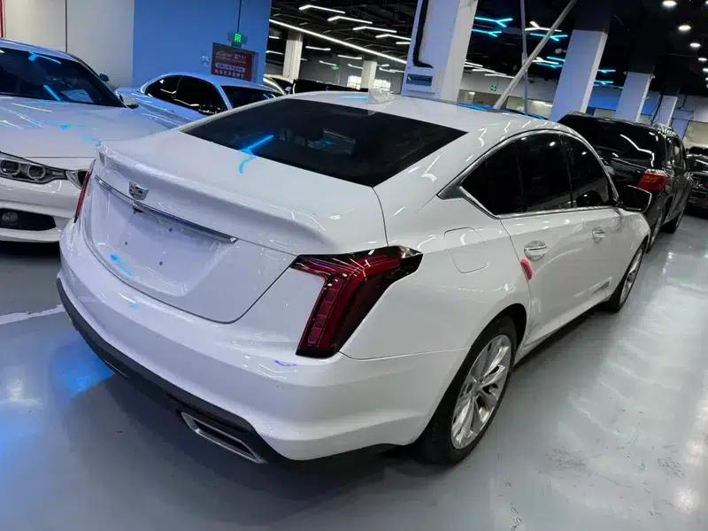 2022 Cadillac CT5 28T Luxury — миниатюра 6