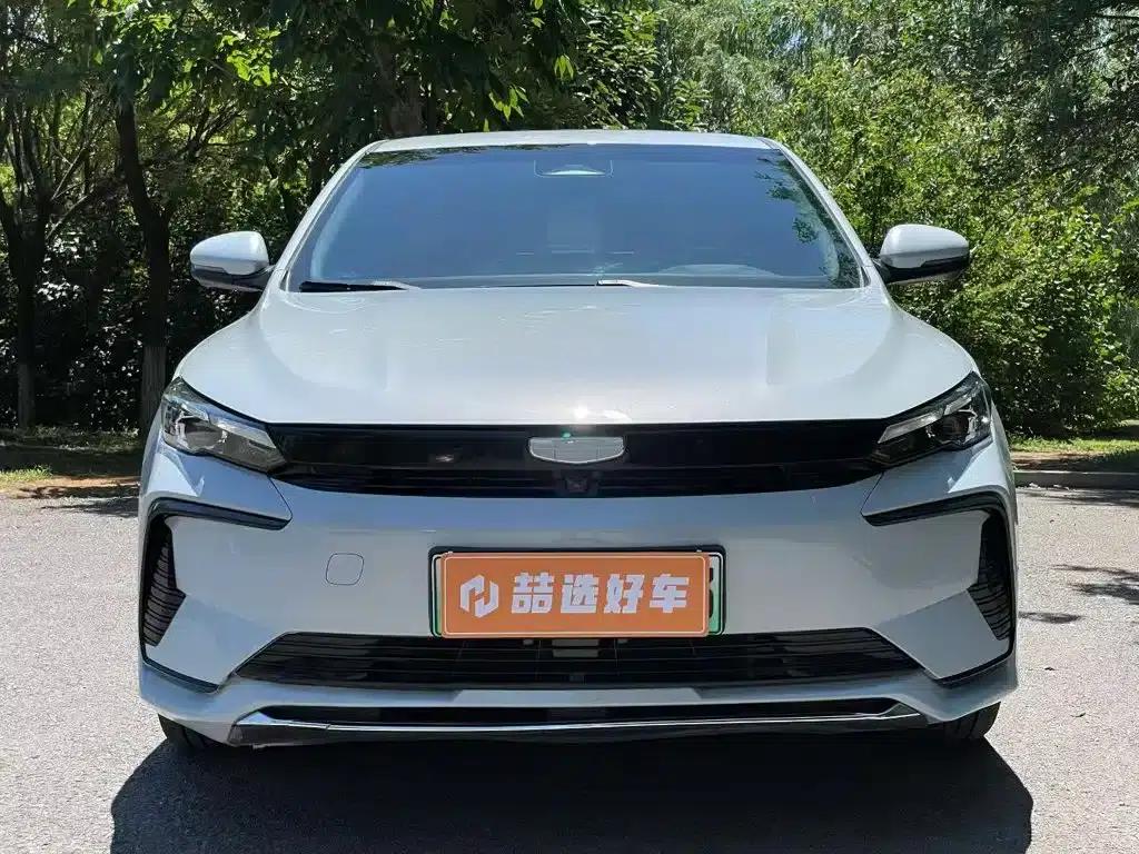 Geely Emgrand L HiP 2024 Champion Edition 1.5TD-DHT Pro 100KM Superb Model — миниатюра 2