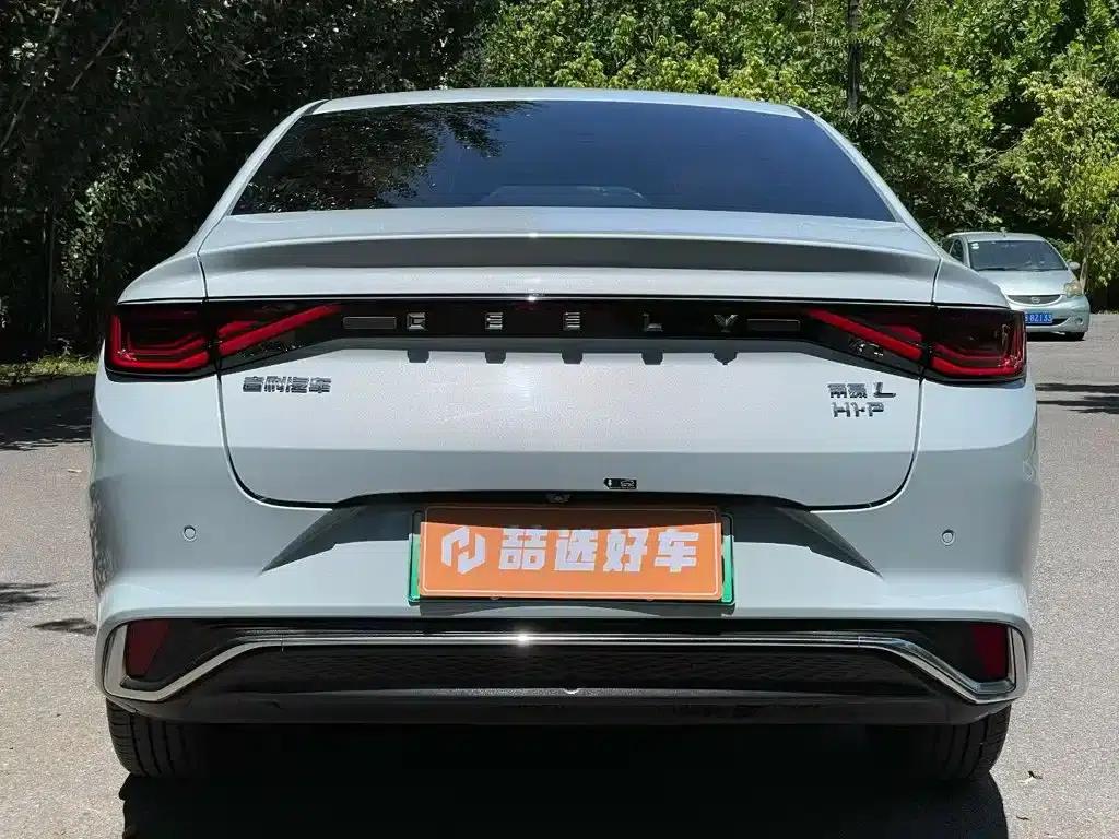 Geely Emgrand L HiP 2024 Champion Edition 1.5TD-DHT Pro 100KM Superb Model — миниатюра 5