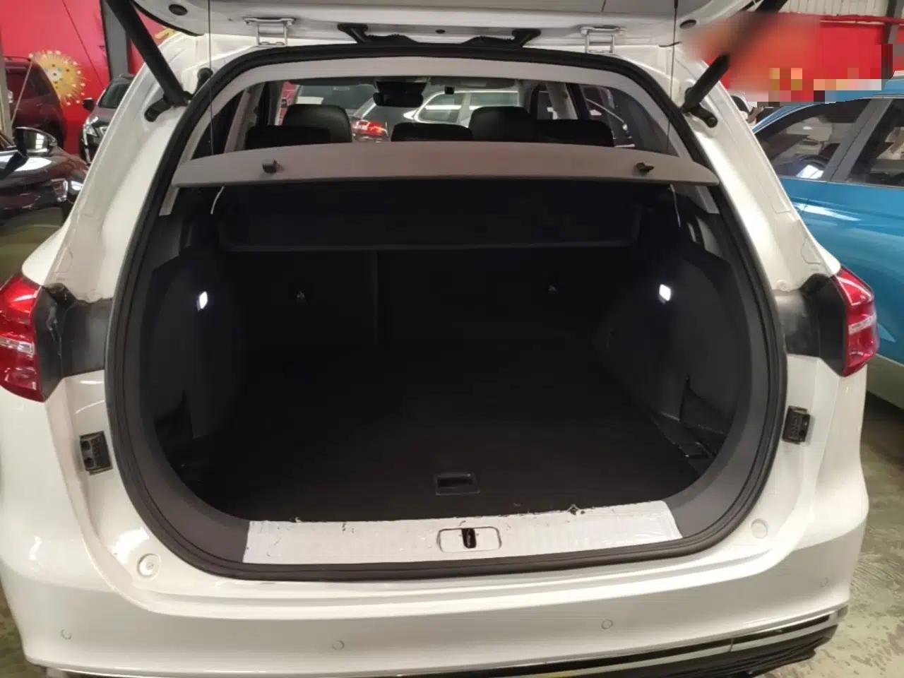 Hongqi HS5 2019 2.0T Smart Connect Flagship Edition — миниатюра 22