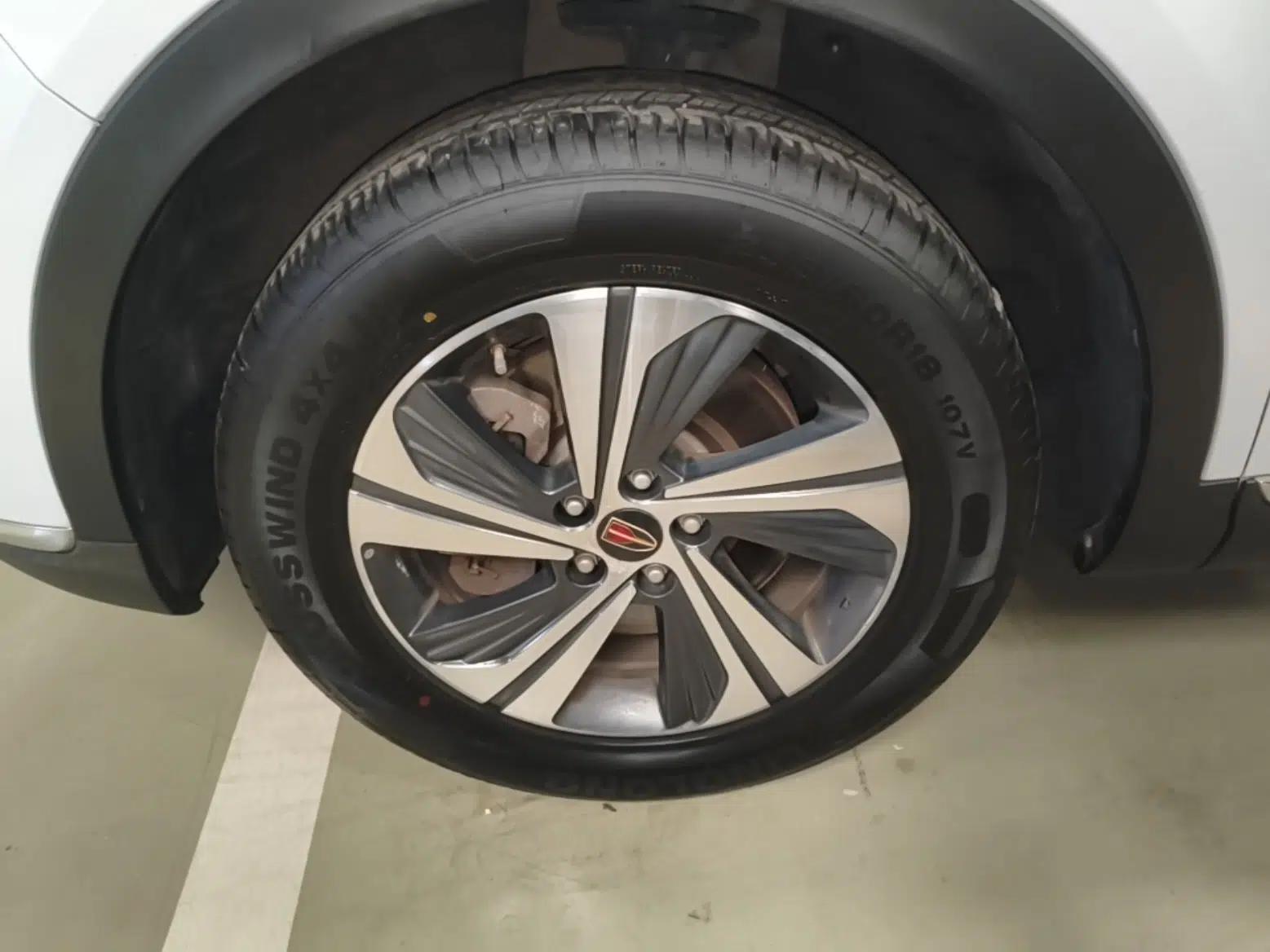 Hongqi HS5 2019 2.0T Smart Connect Flagship Edition — миниатюра 10