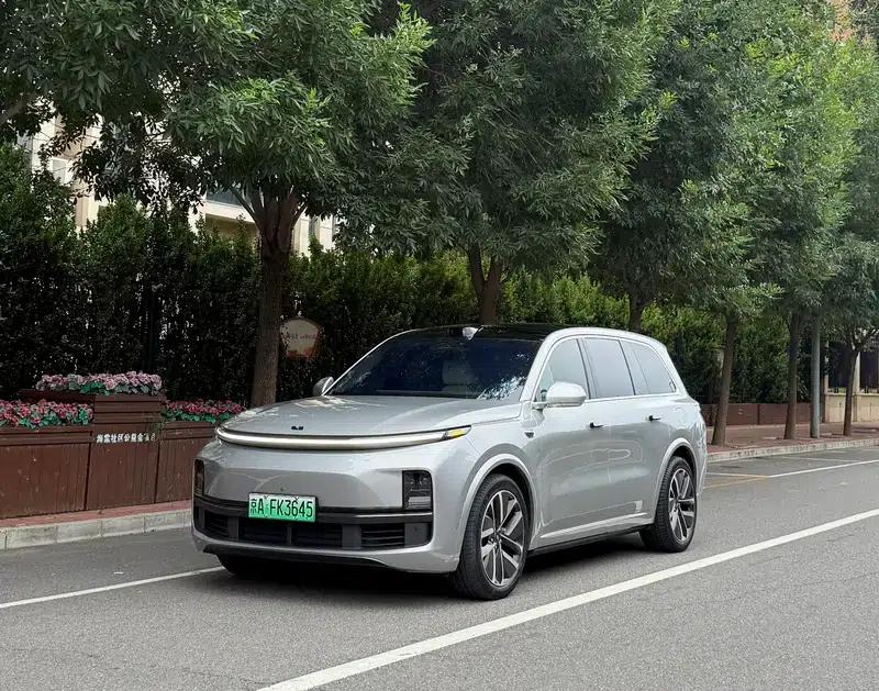 Li Auto L9 2022 Max Edition — миниатюра 1