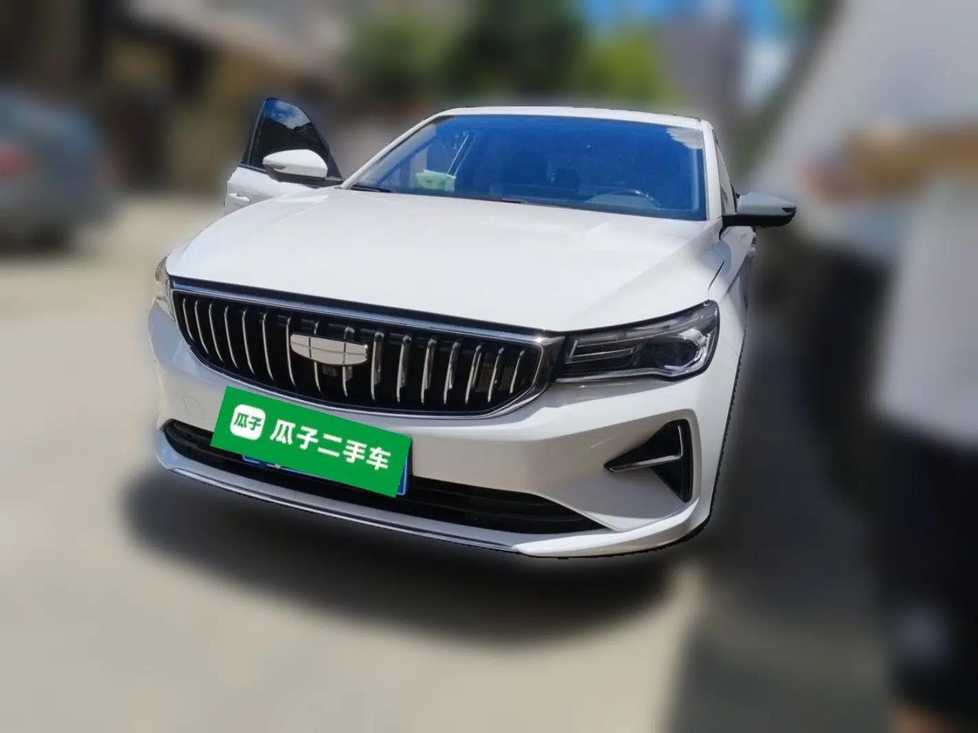 Geely Auto Emgrand 2025 4th Generation 1.5L CVT Luxury Version — миниатюра 1