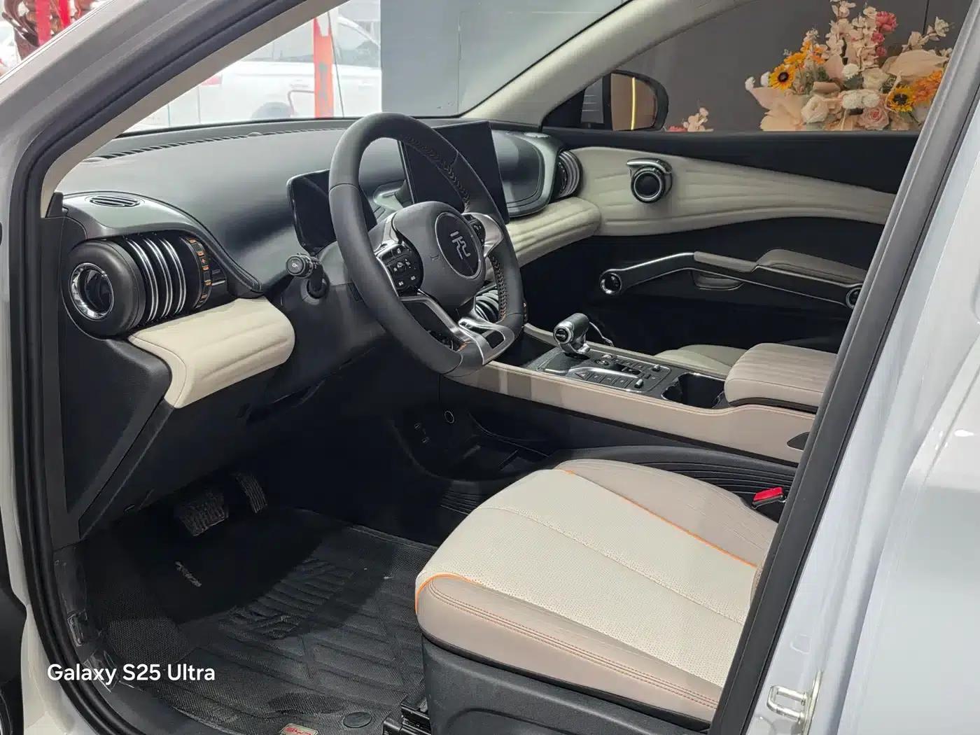 Yuan PLUS 2024 Glory Edition 510KM Leading Model — миниатюра 9