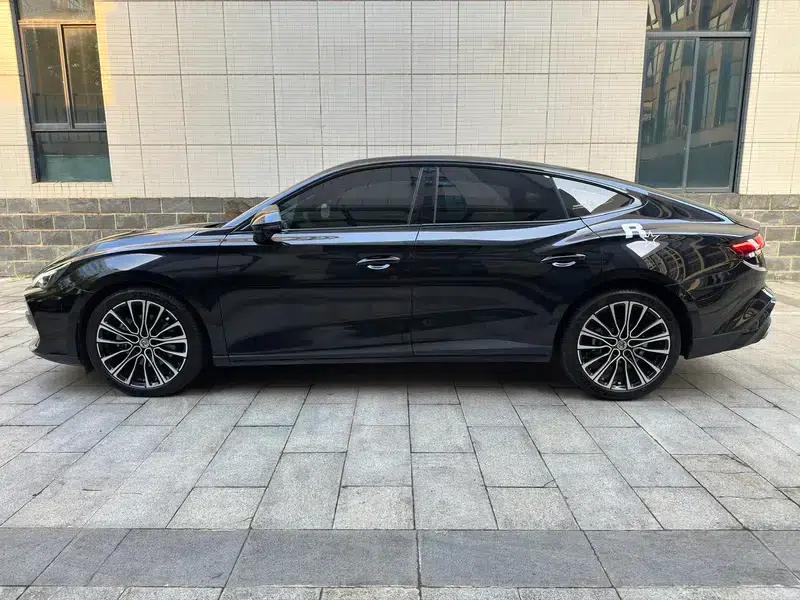 MG7 2023 1.5T DCT Elegant Edition — миниатюра 4