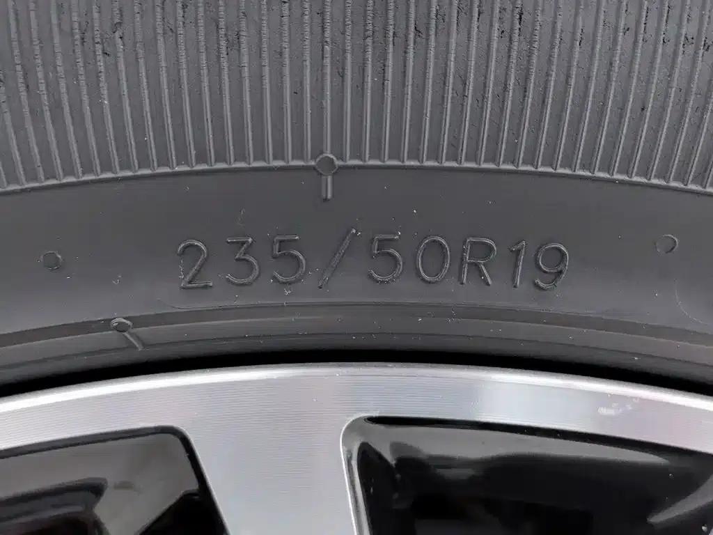 Song PLUS 2020 1.5T Automatic Premium Edition — миниатюра 24