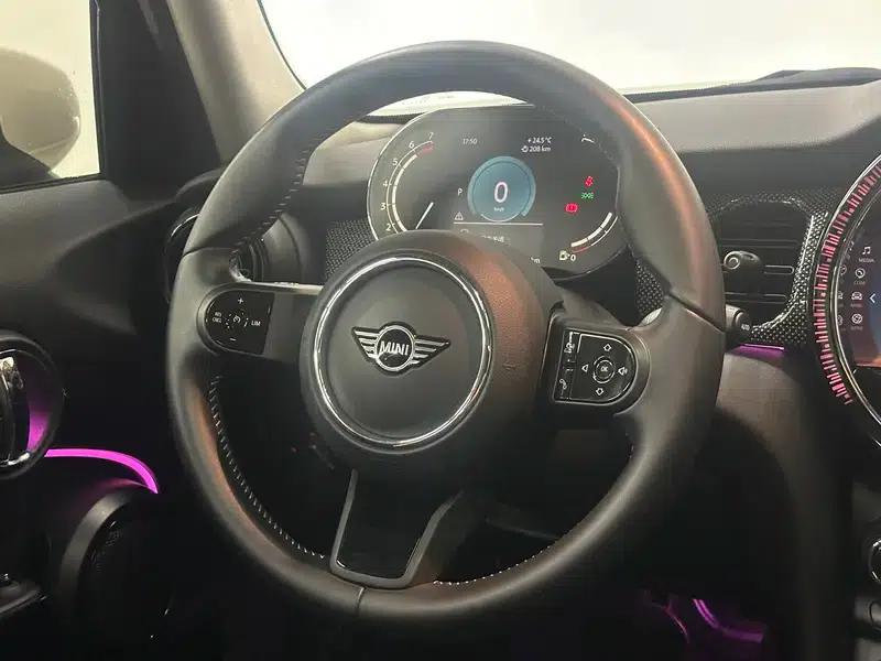 MINI 2022 1.5T COOPER Artist 5-Door Edition — миниатюра 16