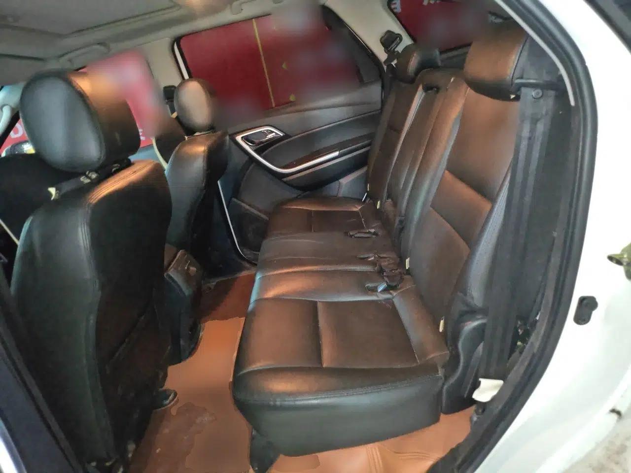 JMC Yusheng S350 2014 2.4T Automatic 2WD Diesel Luxury Version with Sunroof 5 Seats — миниатюра 17