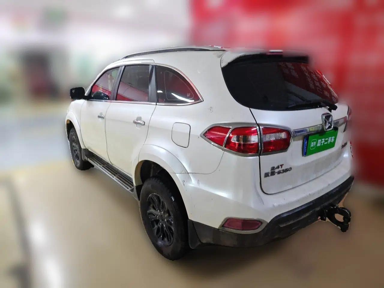 JMC Yusheng S350 2014 2.4T Automatic 2WD Diesel Luxury Version with Sunroof 5 Seats — миниатюра 4