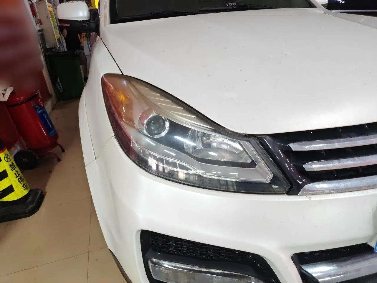 JMC Yusheng S350 2014 2.4T Automatic 2WD Diesel Luxury Version with Sunroof 5 Seats — миниатюра 7