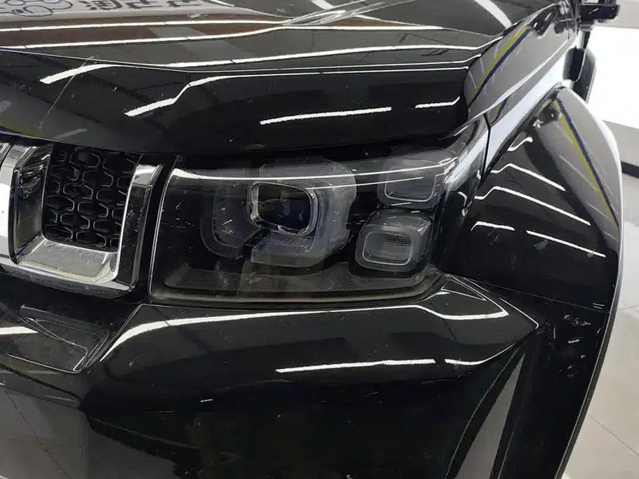 Beijing BJ40 2023 2.0T Automatic 4WD City Hunter Edition (Hero Model) — миниатюра 5