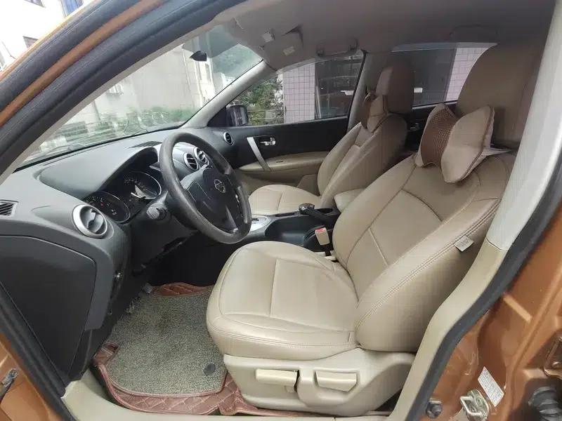 Nissan Qashqai 2011 2.0XL Fire CVT 2WD — миниатюра 10
