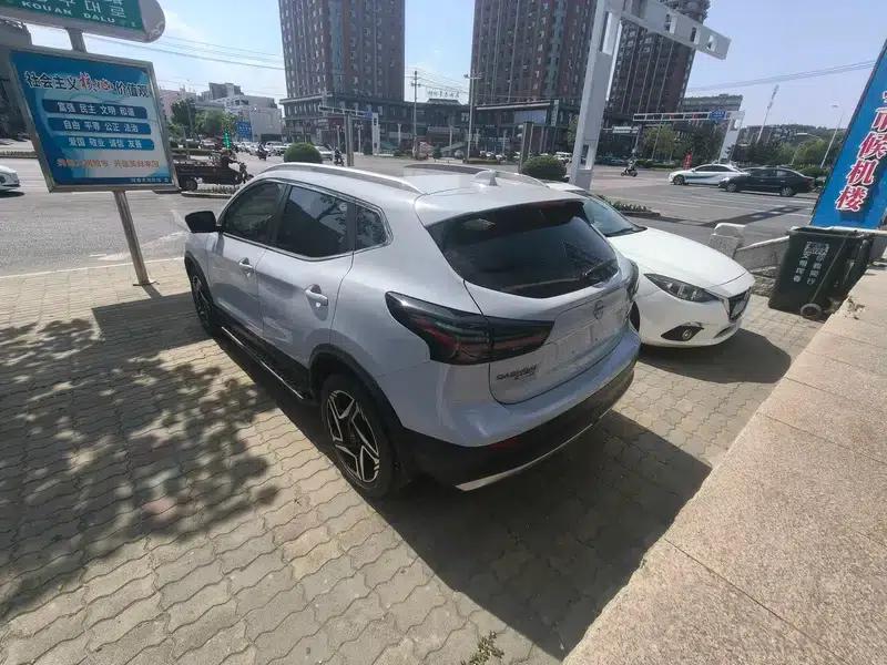 Nissan Qashqai 2025 Honor 2.0L CVT XV+ Leading Edition — миниатюра 4