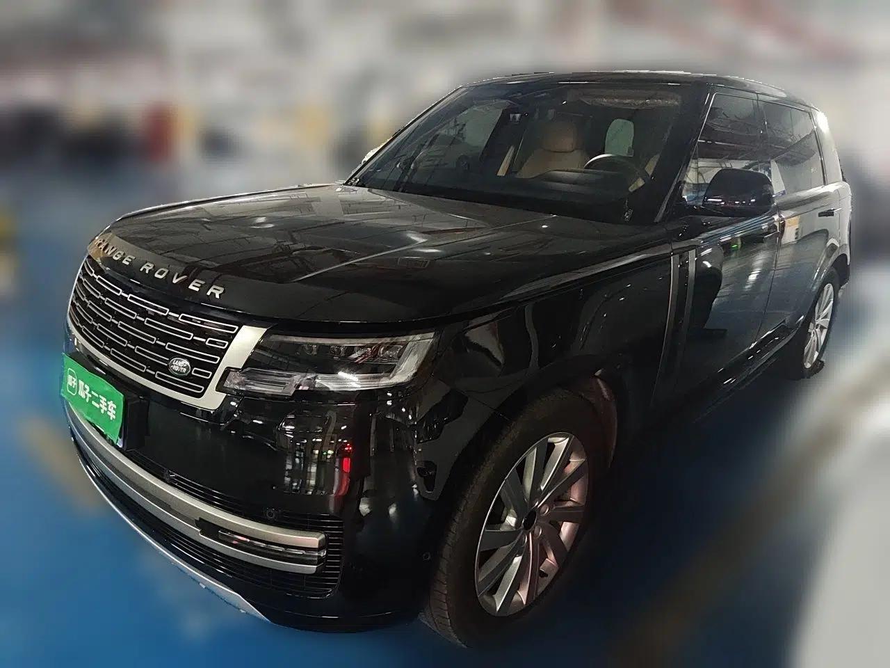 Land Rover Range 2025 3.0 L6 400 PS Extended Luxury Edition — миниатюра 1
