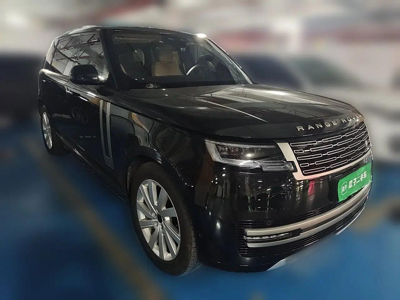 Land Rover Range 2025 3.0 L6 400 PS Extended Luxury Edition — миниатюра 3