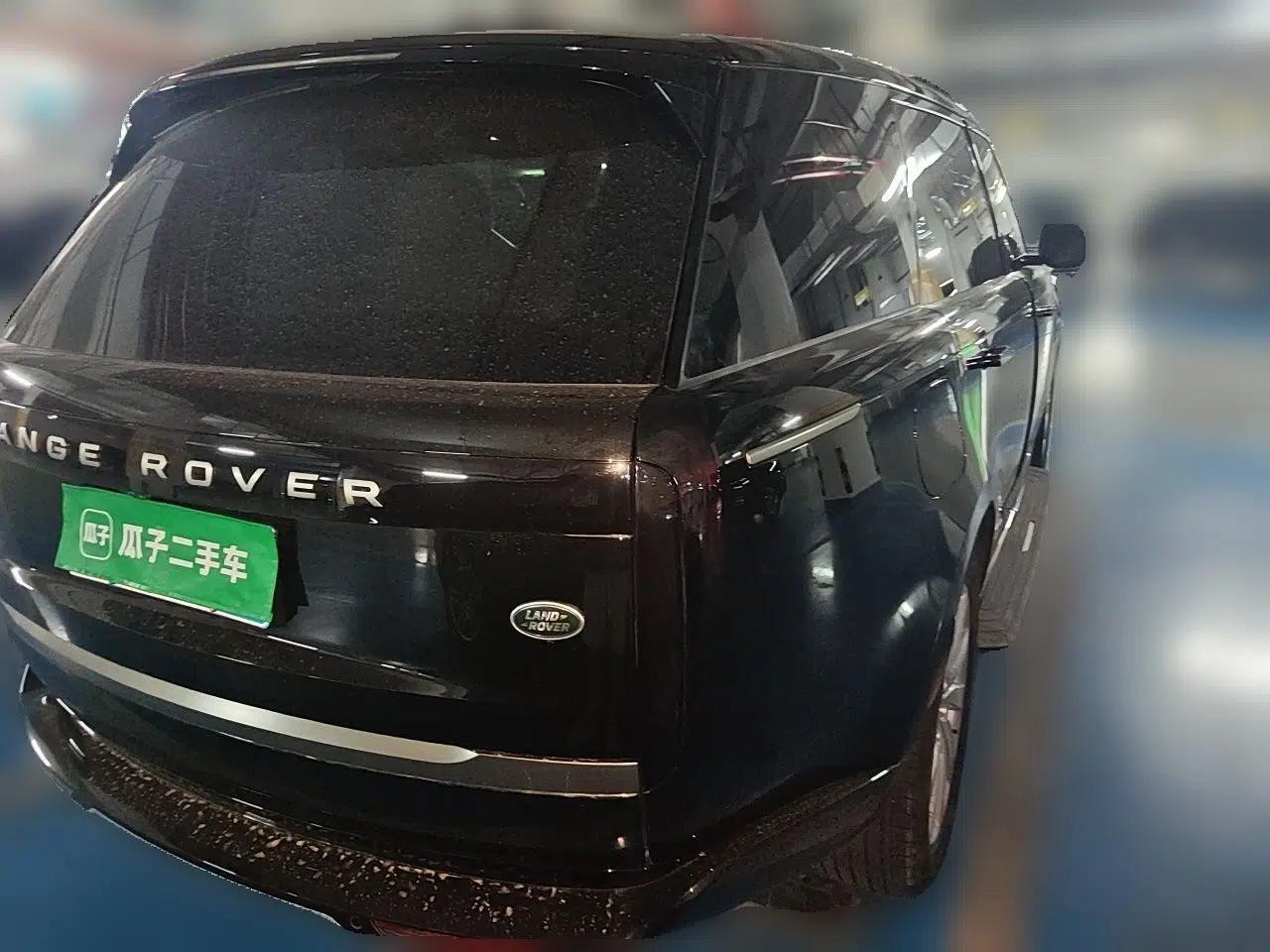 Land Rover Range 2025 3.0 L6 400 PS Extended Luxury Edition — миниатюра 6