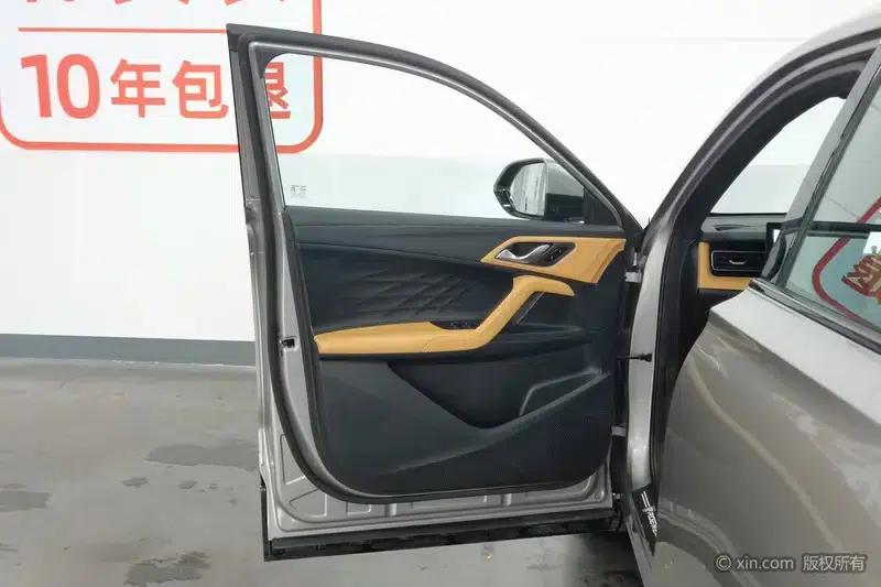 Roewe RX5 2023 Superior Edition — миниатюра 22