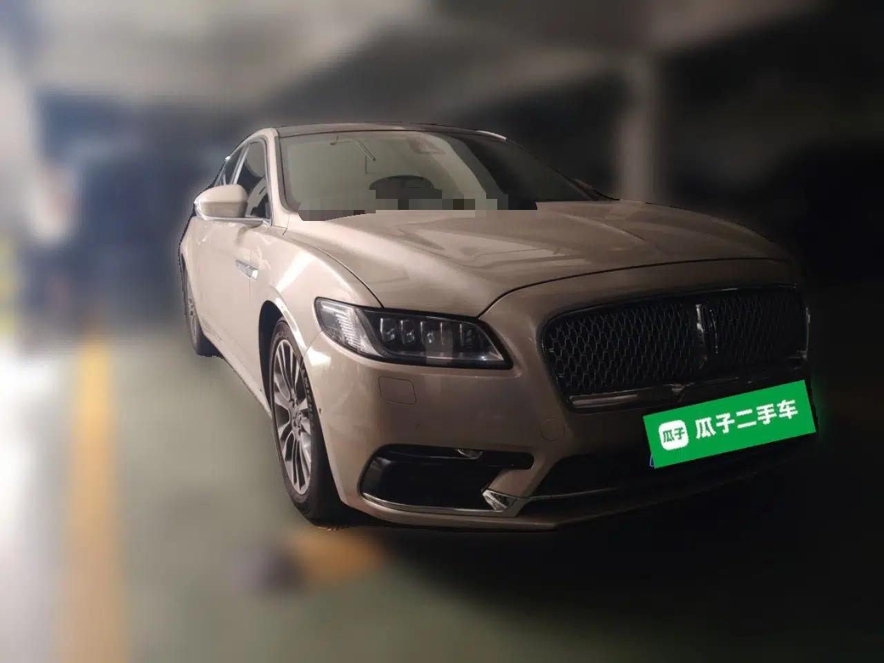 Lincoln Continental 2017 3.0T Four-Wheel Drive Prestige Edition — миниатюра 3