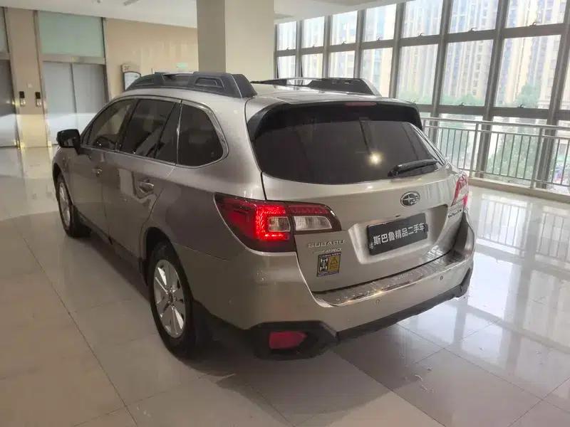 Outback 2017 2.5i Luxury Navigation Edition EyeSight — миниатюра 3
