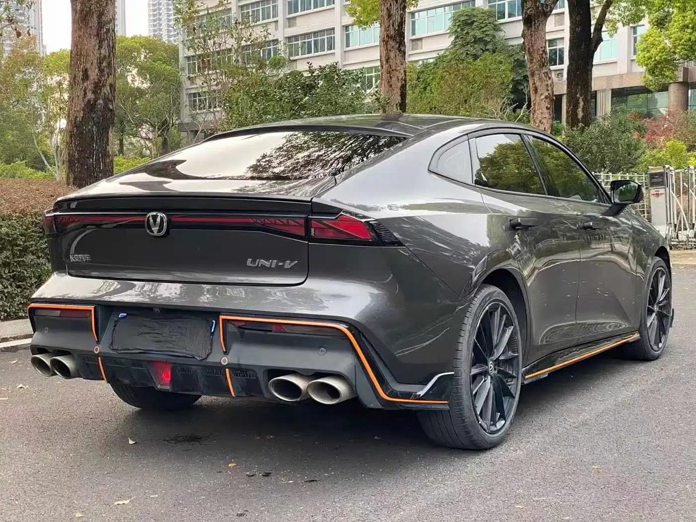 Changan UNI-V 2022 1.5T Sport Edition — миниатюра 9