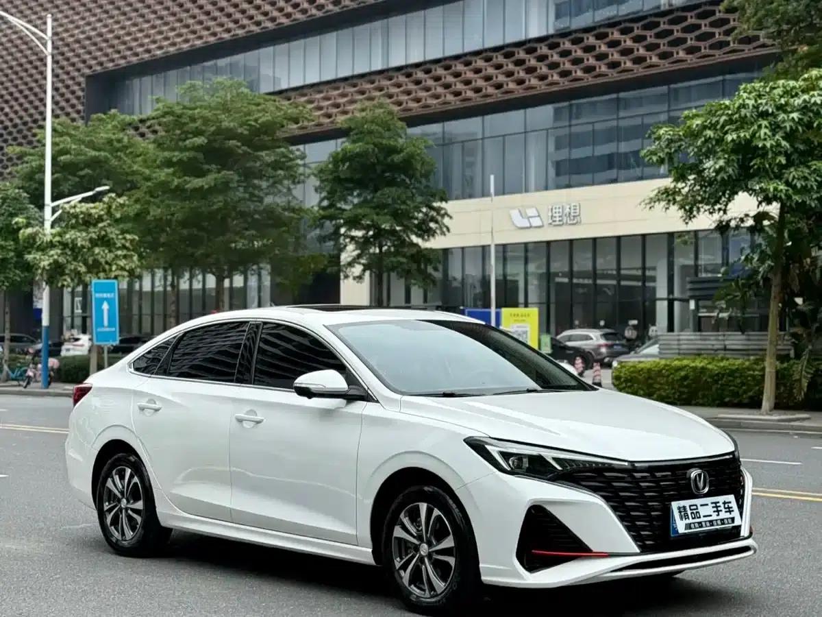 Changan Eado 2024 PLUS Blue Whale NE 1.4T GDI DCT High-Performance Edition — миниатюра 5