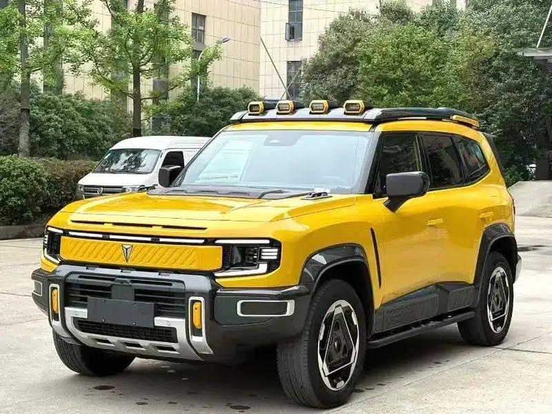 Deep Blue G318 2025 Worry-Free Crossing Edition 4WD Secret Realm Edition — миниатюра 1