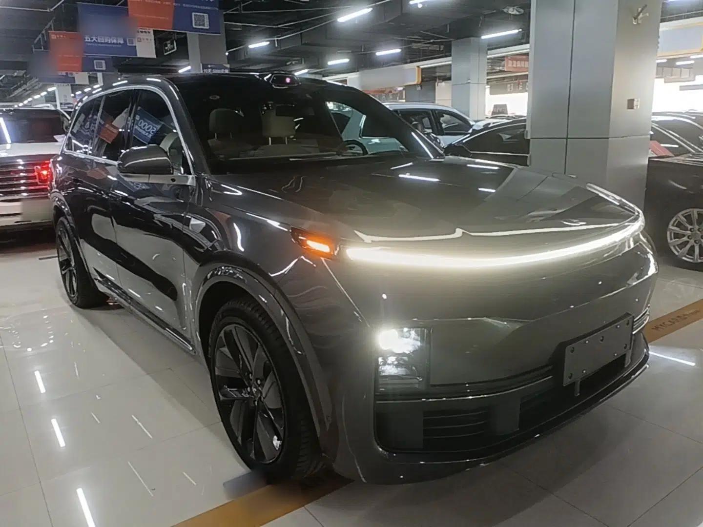 Li Auto L9 2022 Max model — миниатюра 3