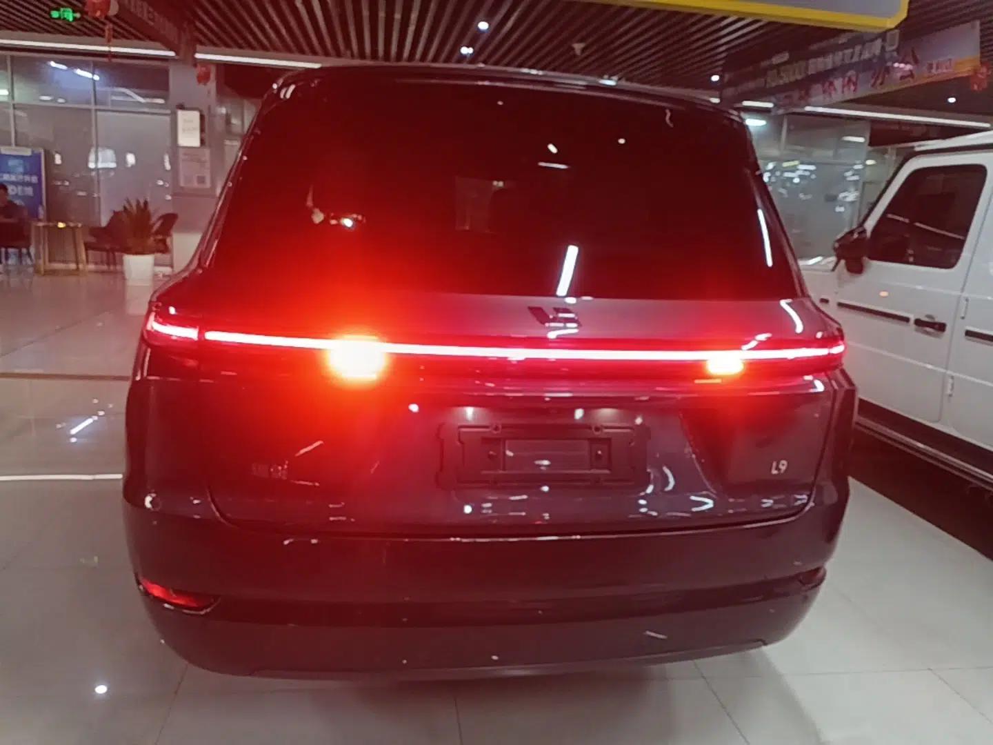Li Auto L9 2022 Max model — миниатюра 5
