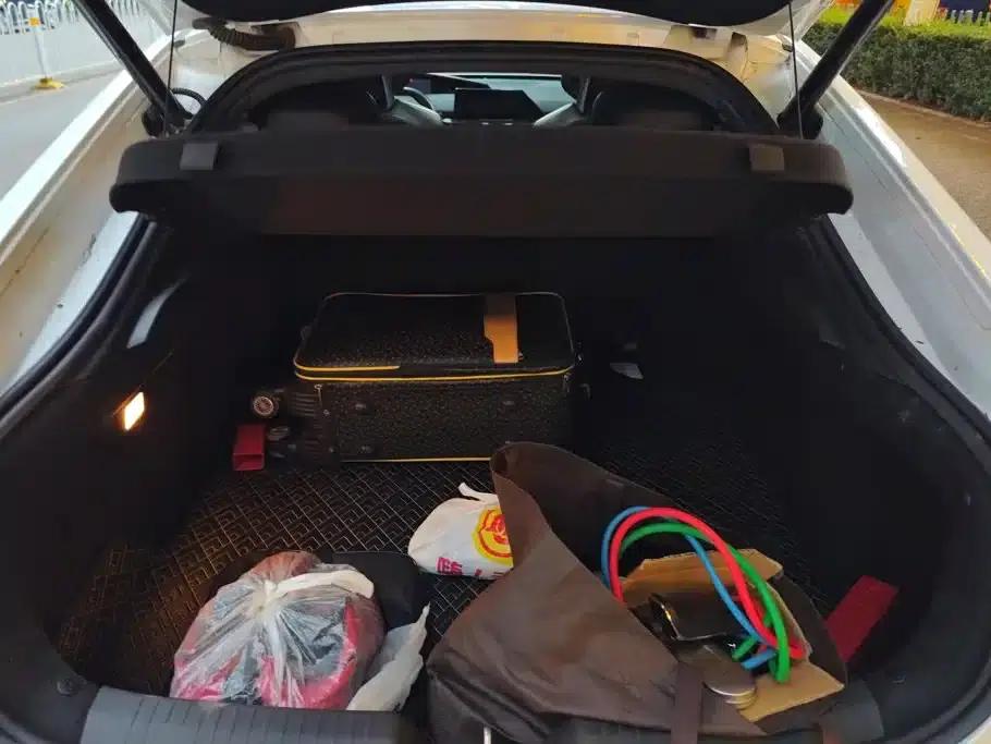 Changan UNI-V Smart Electric iDD 2023 Model, Smart Electric iDD 1.5T, 113km Smart Fun Edition (Fast Version) — миниатюра 4