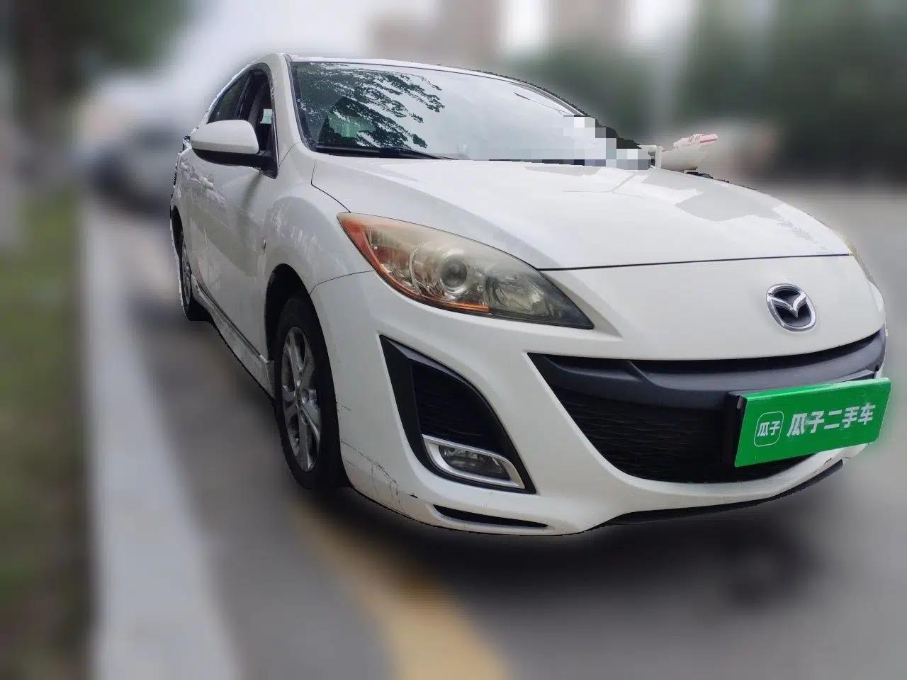Mazda 3 2013 Hatchback 1.6L Automatic Elite Model — миниатюра 3