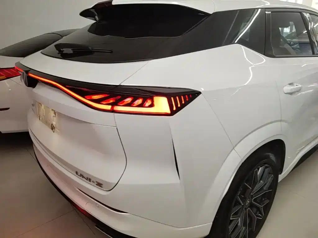 Changan UNI-Z 2025 1.5T Luxury Edition — миниатюра 8