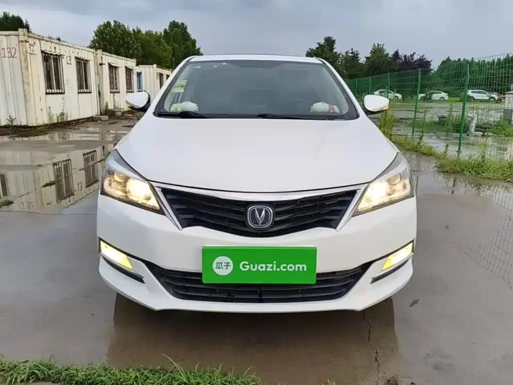 Yuexiang V7 2015 1.6L Manual Enjoyment Edition (National V Emission Standard) — миниатюра 3