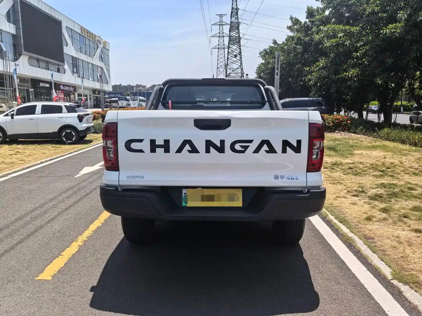 Changan Hunter 2024 Warrior Edition Luxury Dual Motor Four-Wheel Drive Extra Long Box — миниатюра 5