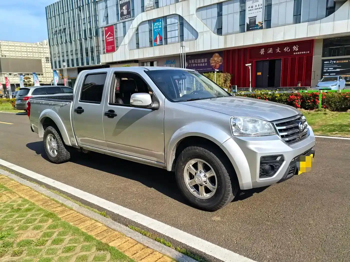 Wingle 5 2017 2.0T European Edition Diesel 4WD Elite Large Double Cab GW4D20D — миниатюра 3